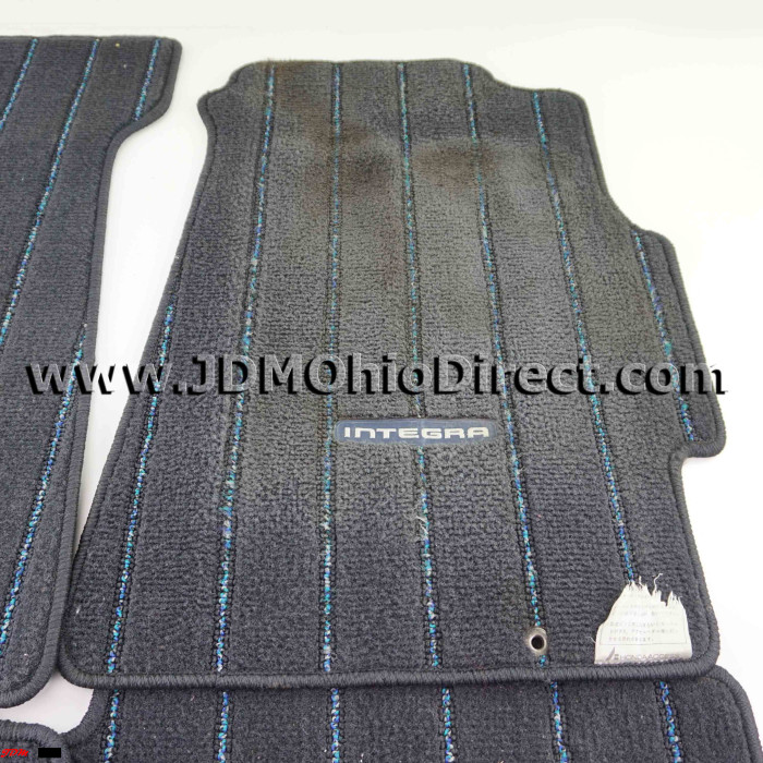 thumbnail image 2 of SESHOP Black 5-Piece Semi-Custom Carpet Floor Mat Set For Honda Civic 92-95 JDM 2 of 5