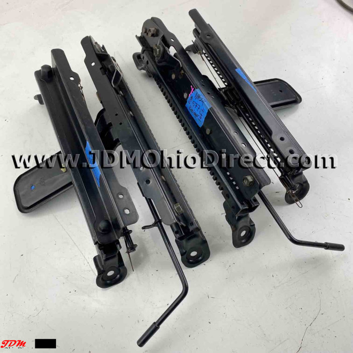 thumbnail image 2 of Porsche 911 912 Seat Mounting Set 1965-1973 | Front Seat Rails Screws Bolts Kit | Missingparts 09114 2 of 6